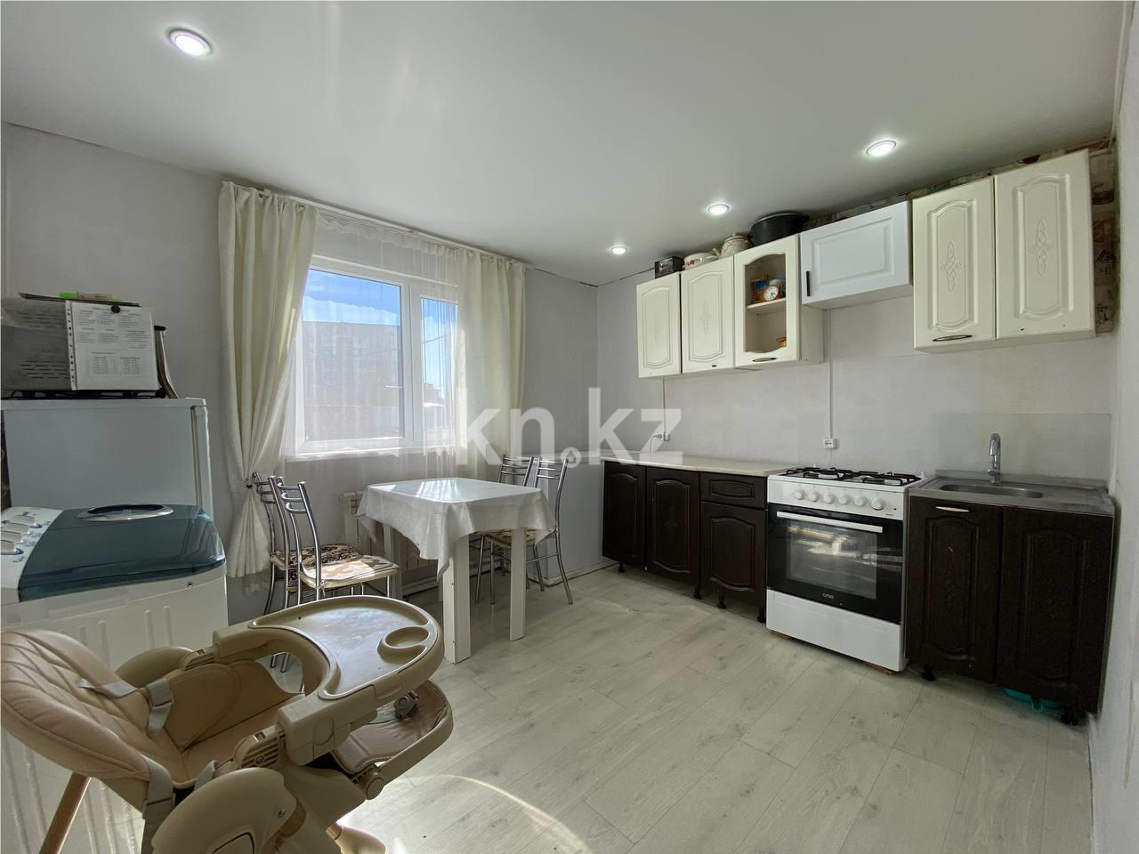 Продажа 3-комнатного дома, 80.5 м² - Продажа домов, коттеджей в Казахстане - страница 3 фото 8 из 19