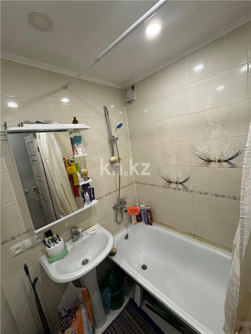 Продажа 2-комнатной квартиры, 42 м² - Недвижимость в Караганде - страница 3 фото 7 из 9