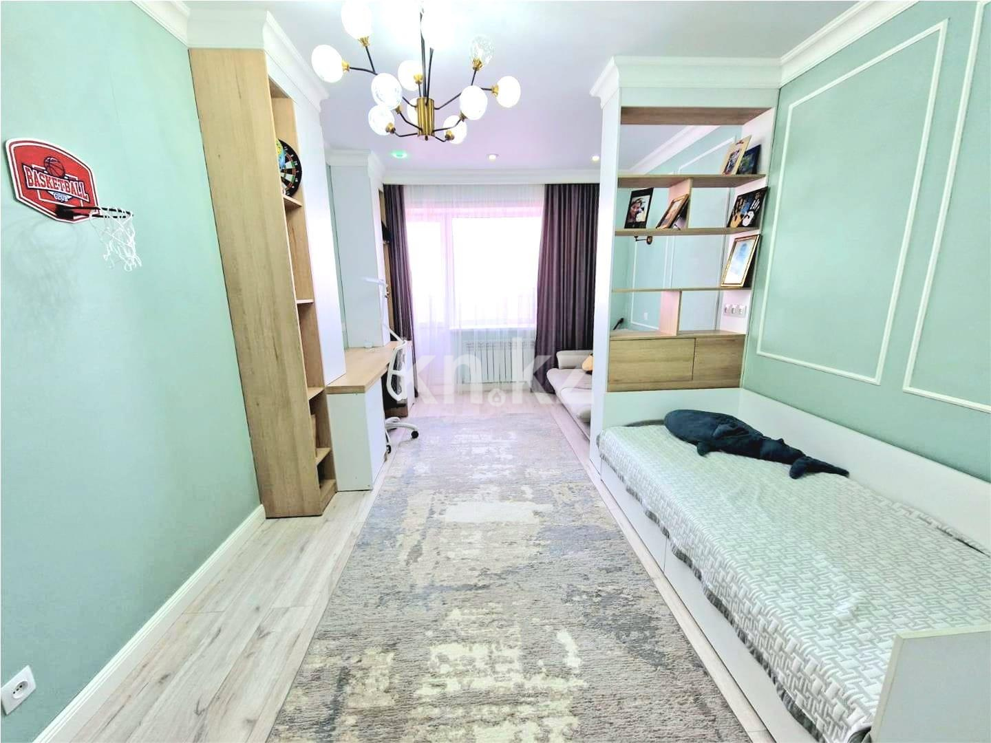 Продажа 3-комнатной квартиры, 107 м² - Продажа квартир в Караганде - страница 2 фото 8 из 17