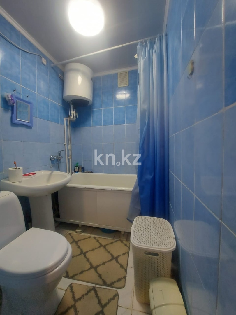 Продажа 2-комнатной квартиры, 45 м², мкр-н 12, дом  39 в Караганде - фото 6