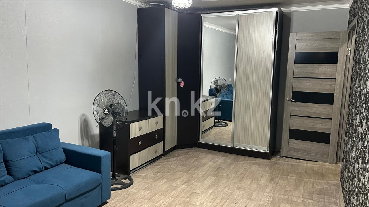 Продажа 1-комнатной квартиры, 30.1 м², мкр-н Восток-2 - Продажа  однокомнатных, двухкомнатных, трехкомнатных квартир в Караганде фото 1 из 8