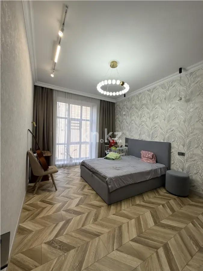 Продажа 3-комнатной квартиры, 80 м², ул. Аманжолова, дом  20 в Астане - фото 3