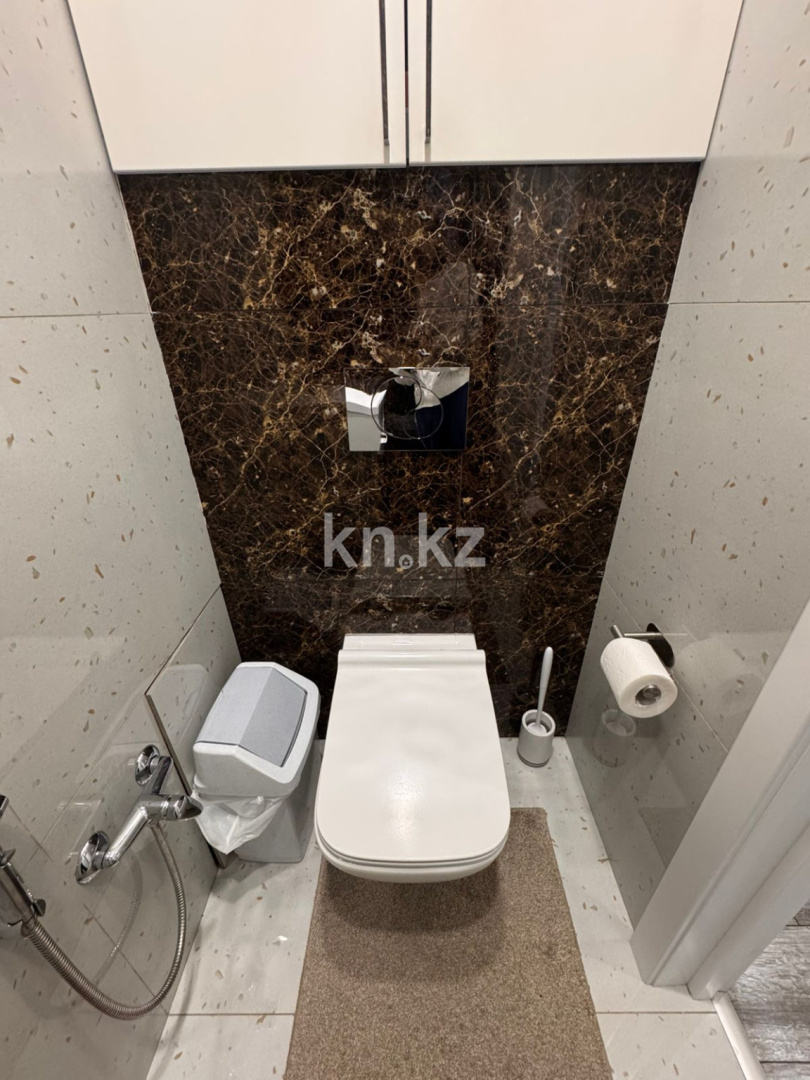 Продажа 4-комнатной квартиры, 107.6 м², пр. Шахтеров, дом  52Б - Продажа квартир в Караганде фото 6 из 9