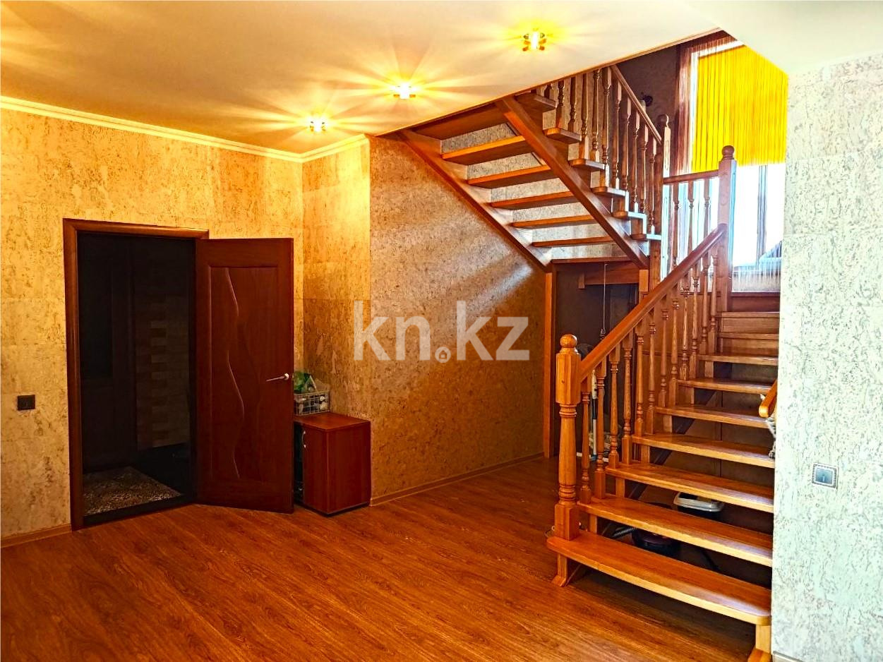 Продажа 7-комнатного дома, 260 м² в Караганде - фото 9