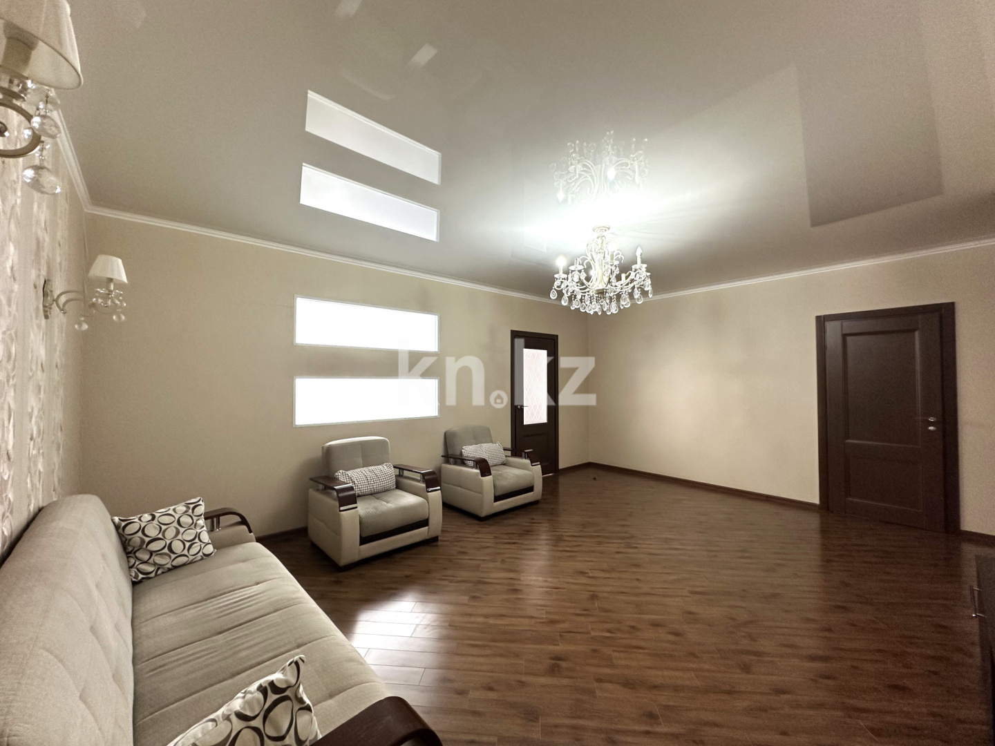 Аренда 3-комнатной квартиры, 117 м², пр. Шахтеров, дом  60 - Аренда  трехкомнатных квартир помесячно в Караганде фото 12 из 40