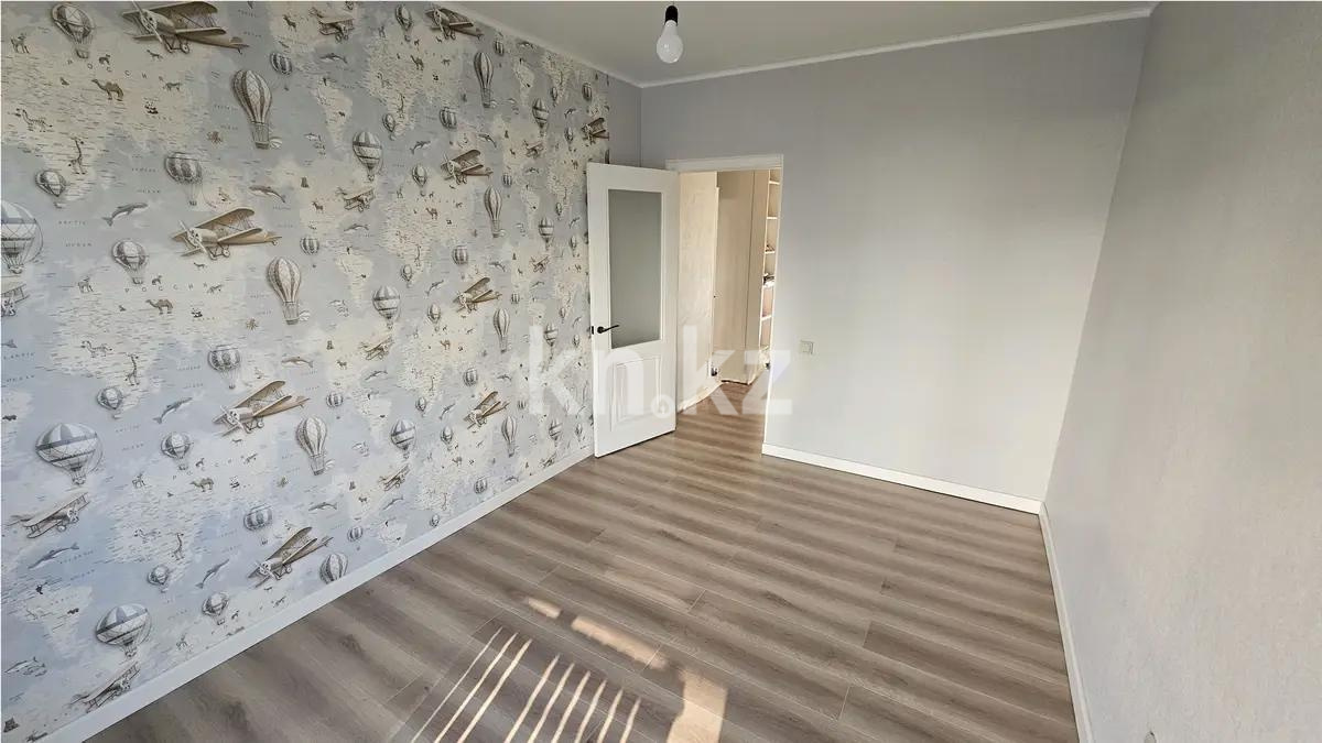 Продажа 3-комнатной квартиры, 70 м², ул. Береке, дом  18 - Продажа недвижимости в Казахстане фото 2 из 9