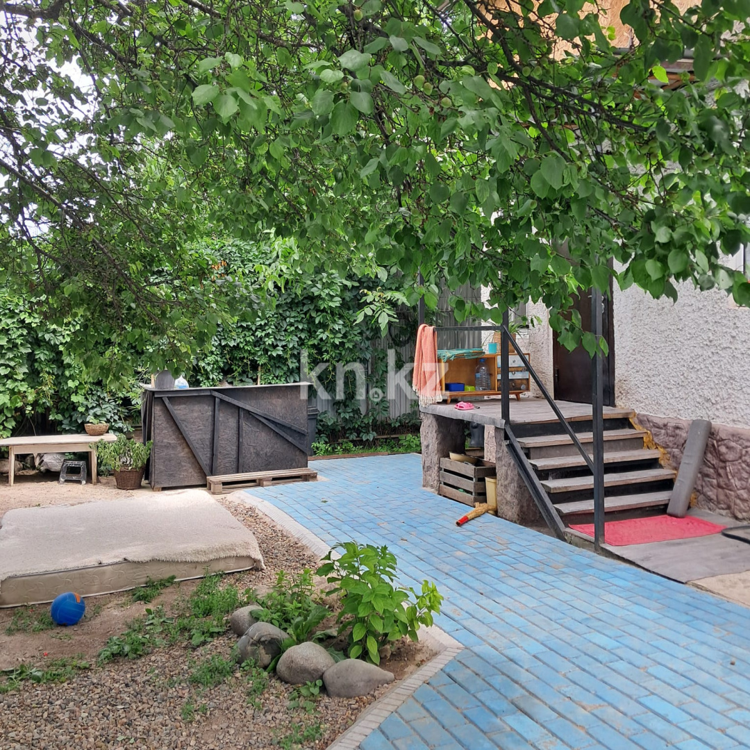 Продажа 8-комнатного дома, 133 м² - Продажа домов, коттеджей в Алматы - страница 2 фото 3 из 9