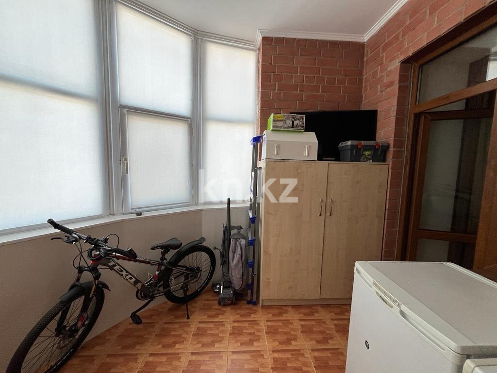 Продажа 4-комнатной квартиры, 135 м² в Караганде - фото 19