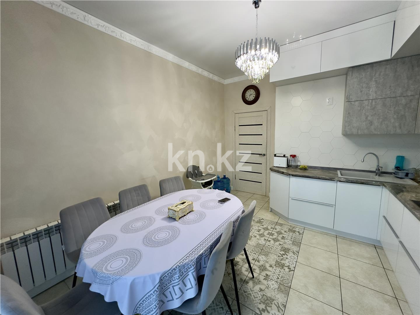 Продажа 3-комнатной квартиры, 85 м², мкр-н Степной-2 - Продажа  трехкомнатных квартир в Караганде фото 11 из 21