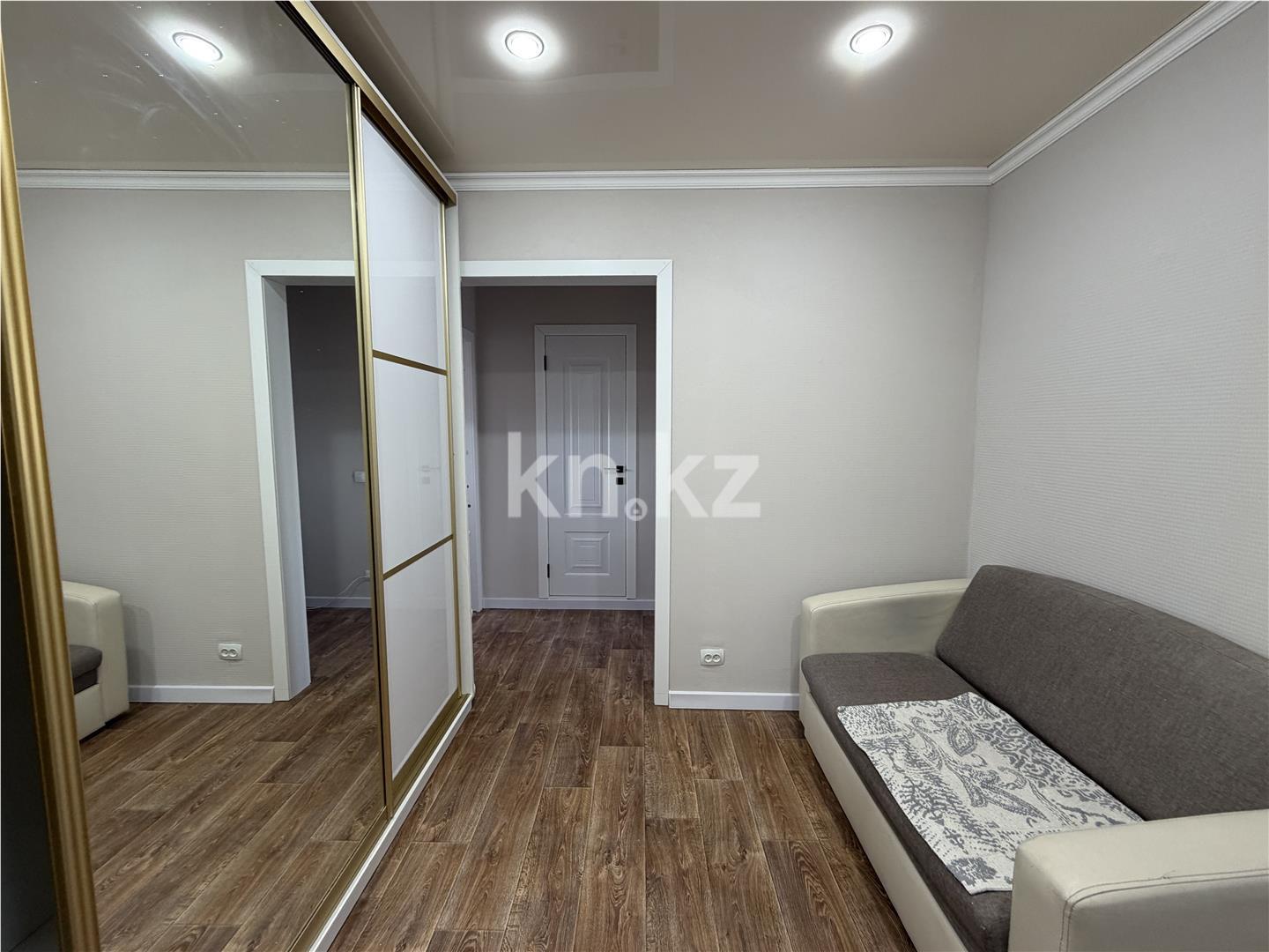 Продажа 3-комнатной квартиры, 64 м² - Продажа трехкомнатных квартир на Юго-Востоке Караганды - страница 13 фото 13 из 15