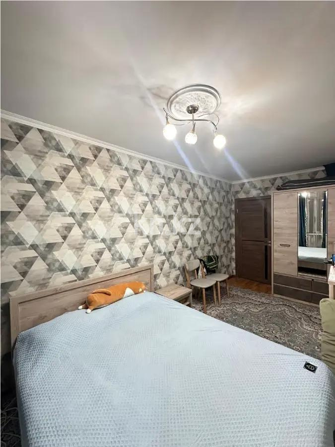 Продажа 3-комнатной квартиры, 58.5 м², мкр-н 10, дом  17 в Алматы - фото 2