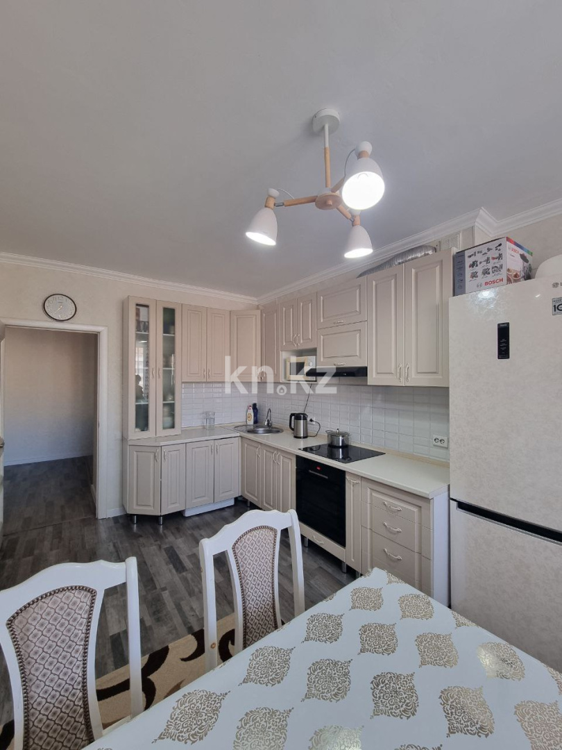 Продажа 3-комнатной квартиры, 92 м², ул. Таттимбета, дом  5/5 - Продажа квартир в Караганде фото 10 из 19