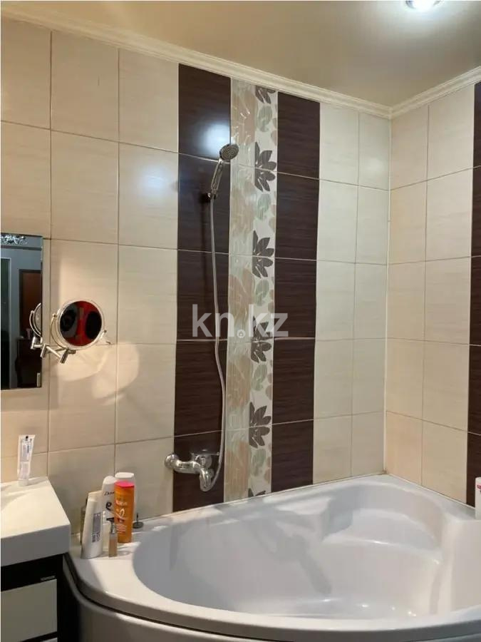 Продажа 3-комнатной квартиры, 90 м², пр. Абая, дом  150/230 в Алматы - фото 4