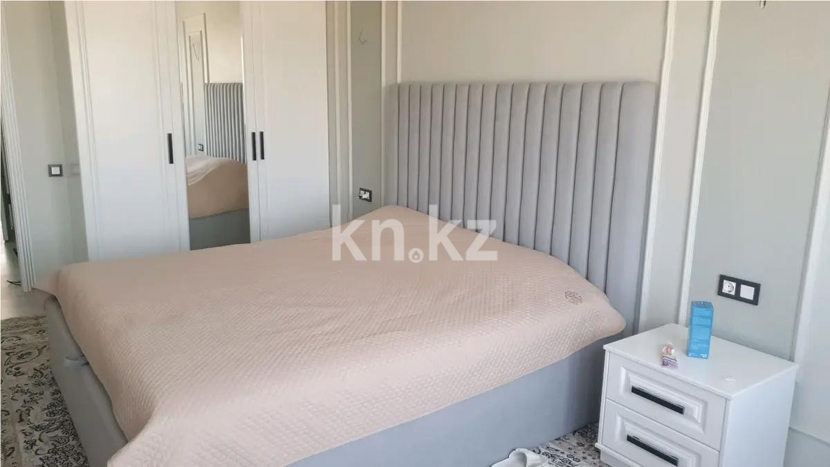 Продажа 2-комнатной квартиры, 71 м², ул. Жунисова, дом  12/8 в Алматы - фото 2
