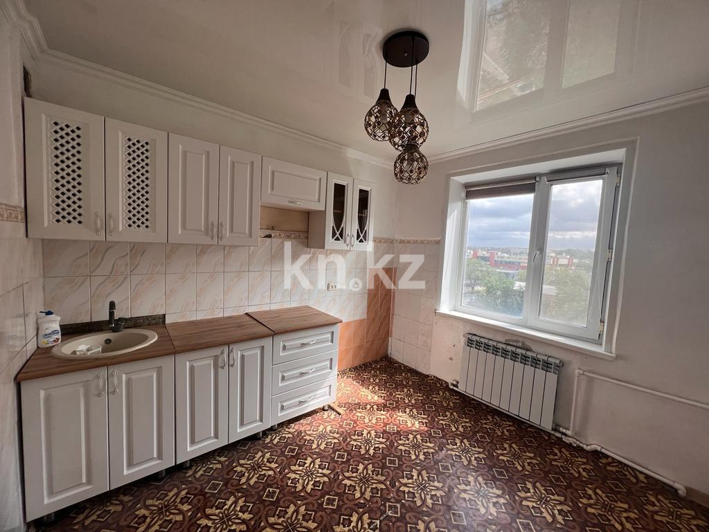 Продажа 4-комнатной квартиры, 78 м², мкр-н Восток-1, дом  4 в Караганде - фото 10