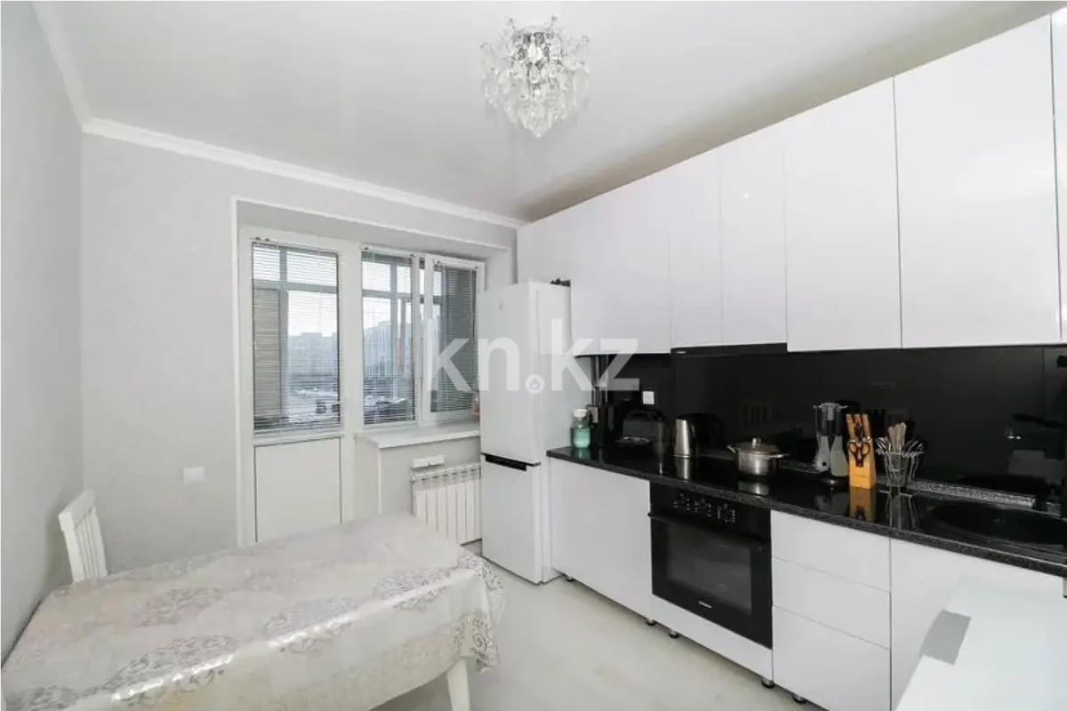 Продажа 1-комнатной квартиры, 38 м², ул. Бухар жырау, дом  40 в Астане - фото 2