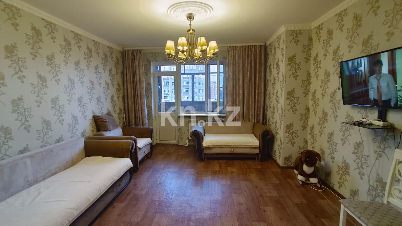 Продажа 2-комнатной квартиры, 60 м², пр. Шахтеров - Продажа  двухкомнатных квартир в Караганде фото 1 из 12