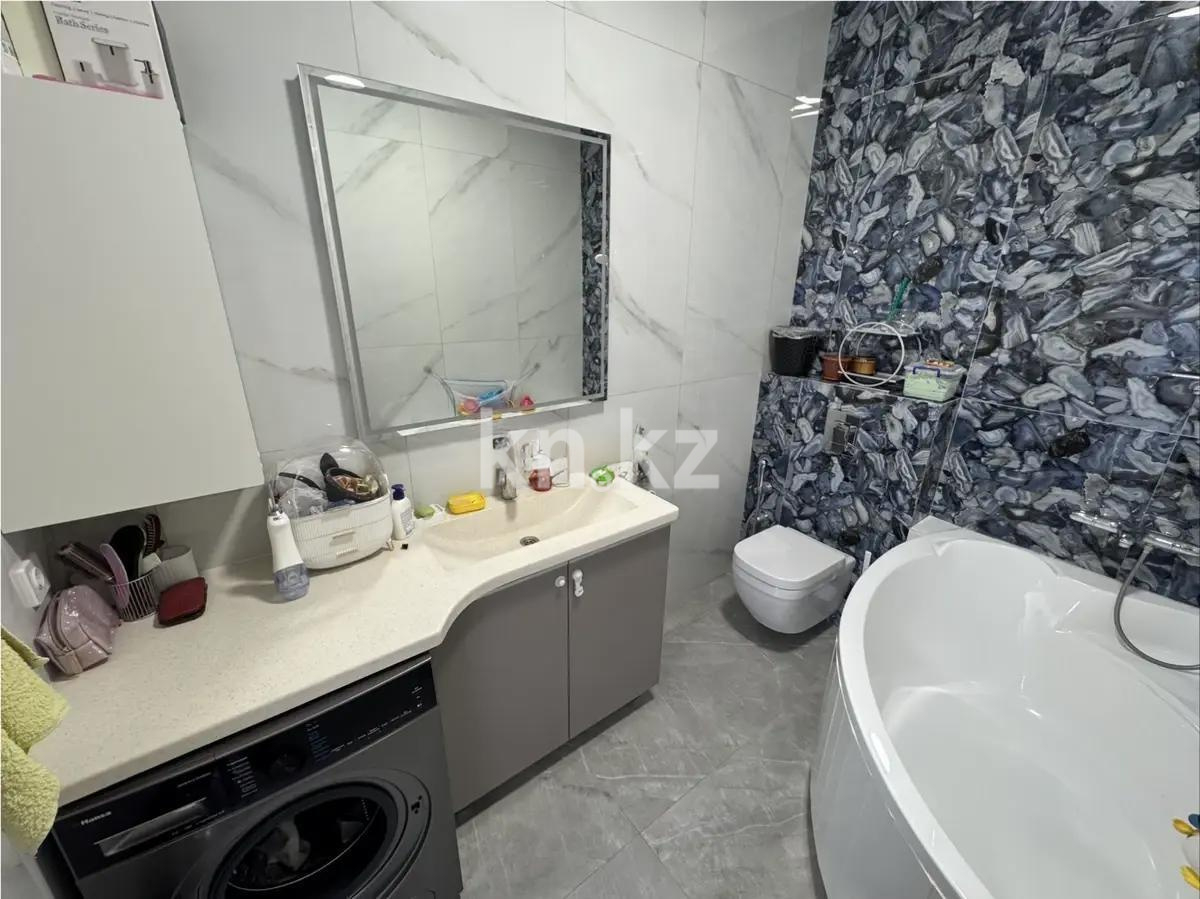 Продажа 4-комнатной квартиры, 108 м², ул. Нурмагамбетова, дом  21 в Астане - фото 7