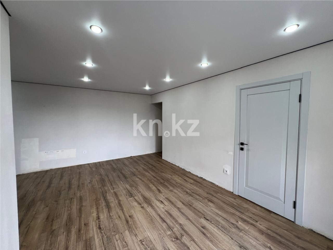 Продажа 2-комнатной квартиры, 44 м² - Продажа квартир в Городе Караганды - страница 2 фото 2 из 12