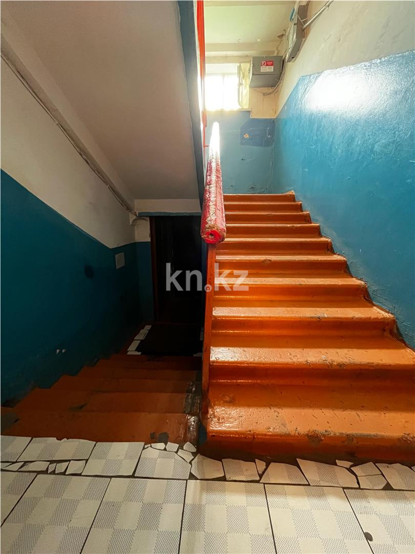 Продажа 1-комнатной квартиры, 32 м², мкр-н 14 - Продажа  однокомнатных квартир в Караганде фото 12 из 12