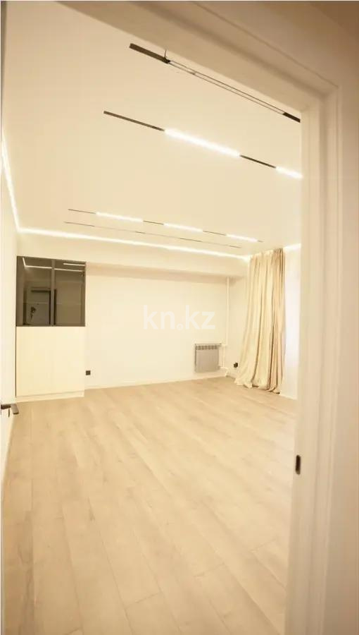 Продажа 2-комнатной квартиры, 65 м², ул. Зенкова, дом  25 - Продажа квартир в Казахстане фото 1 из 3