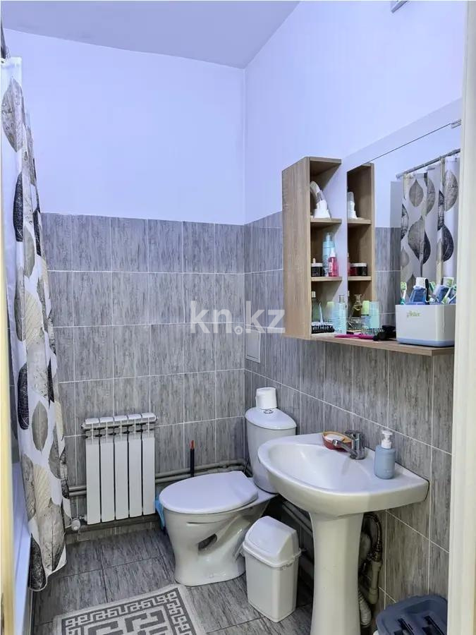 Продажа 2-комнатной квартиры, 65.6 м² в Алматы - фото 4