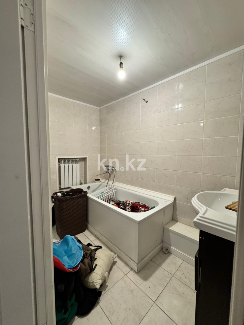 Продажа 6-комнатного дома, 343 м², ул. Карибжанова - Продажа домов, коттеджей в Караганде фото 24 из 36