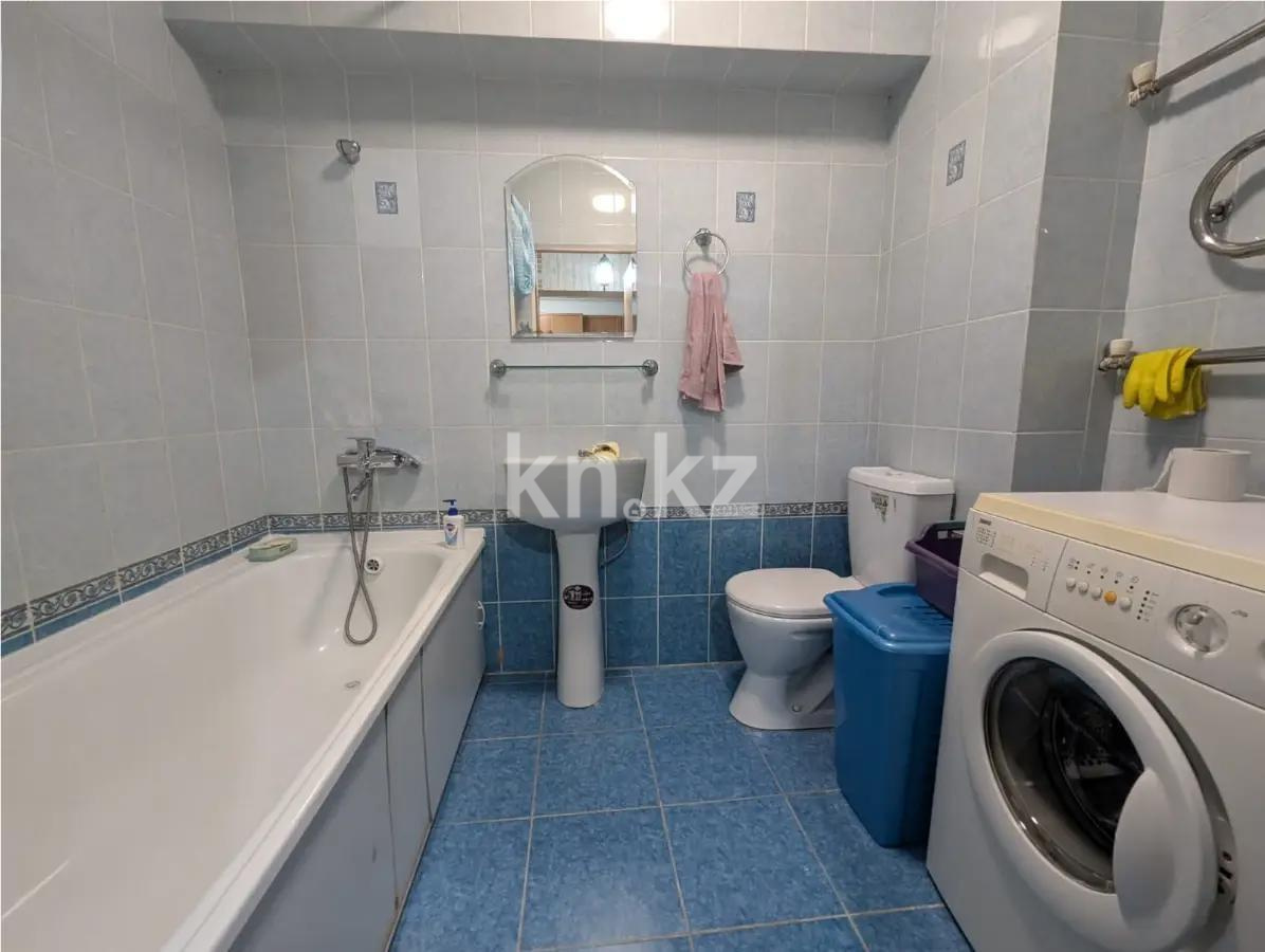 Продажа 1-комнатной квартиры, 33 м², ул. Жамбыла, дом  122 в Алматы - фото 3