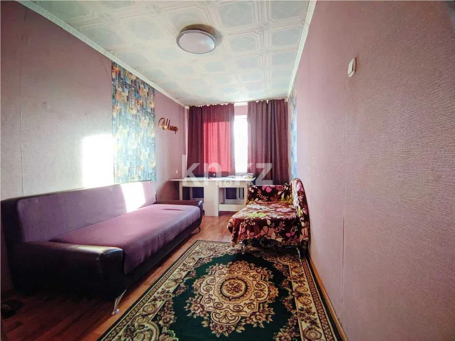 Продажа 2-комнатной квартиры, 45 м², мкр-н 18, дом  2 в Караганде - фото 4