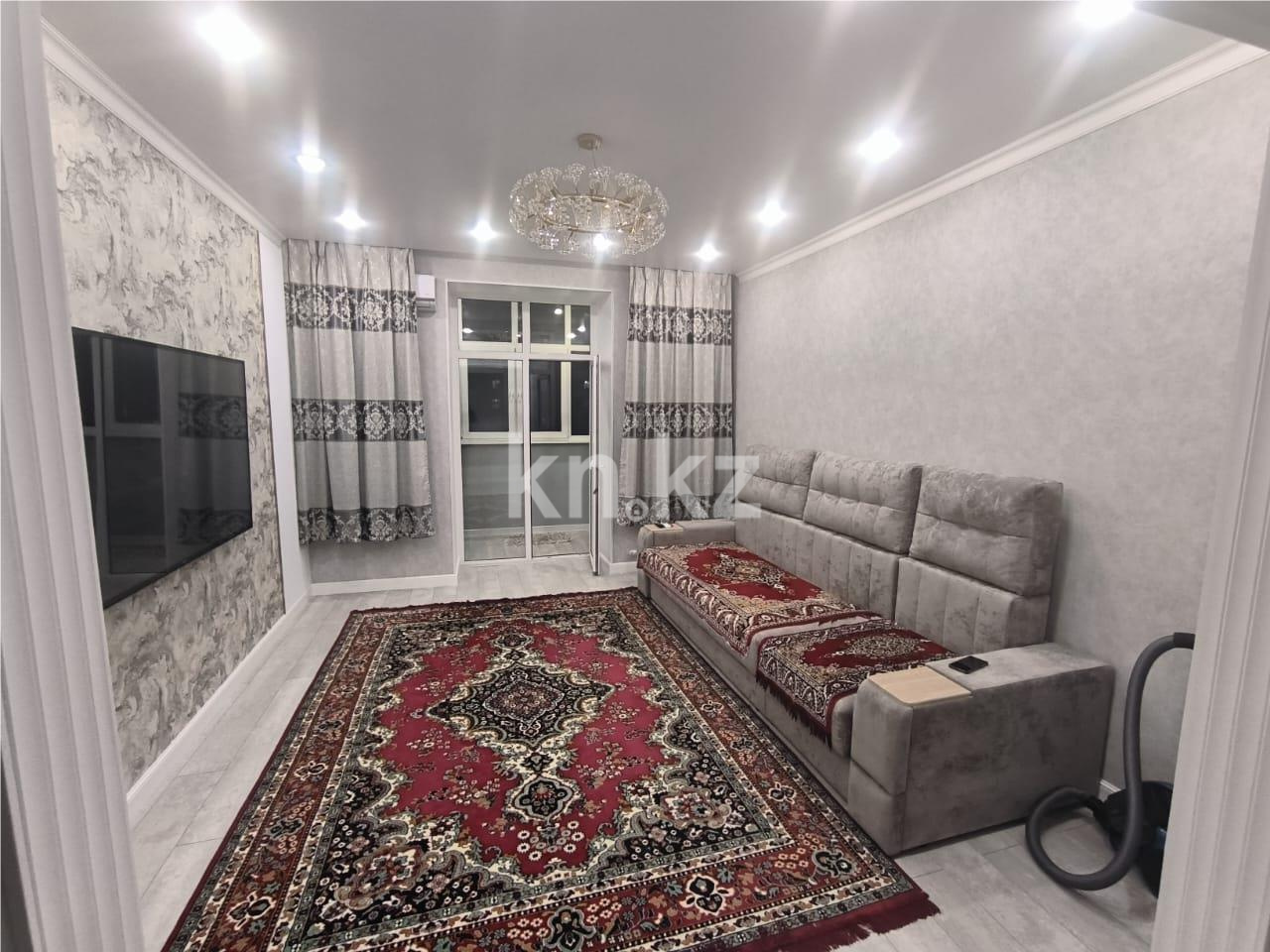 Продажа 2-комнатной квартиры, 66 м², мкр-н Степной-3 - Продажа  двухкомнатных квартир в Караганде фото 1 из 12