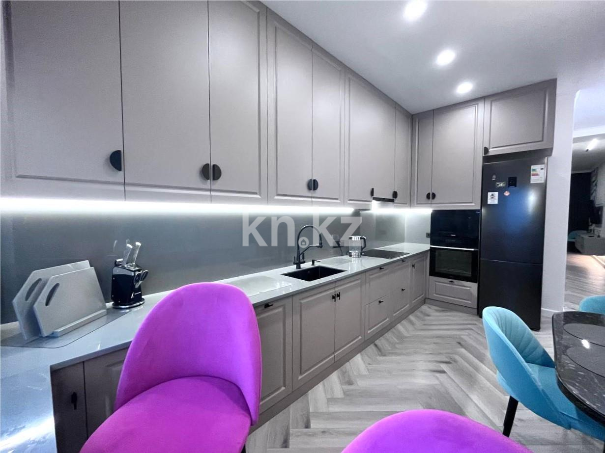 Продажа 2-комнатной квартиры, 73 м², ул. Момышулы - Продажа квартир в Караганде фото 37 из 67