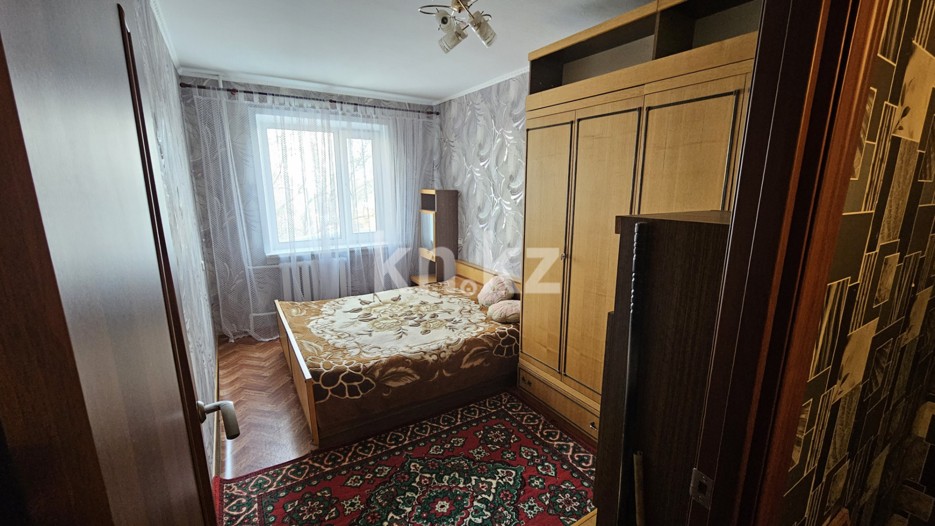 Продажа 4-комнатной квартиры, 62 м², пр. Республики, дом  38 - Продажа  четырехкомнатных квартир в Караганде фото 6 из 13