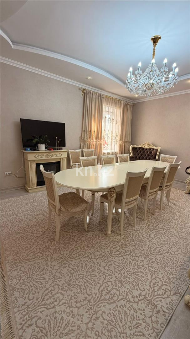 Продажа 3-комнатной квартиры, 84 м² - Продажа домов, коттеджей в Карагандинской области фото 1 из 11