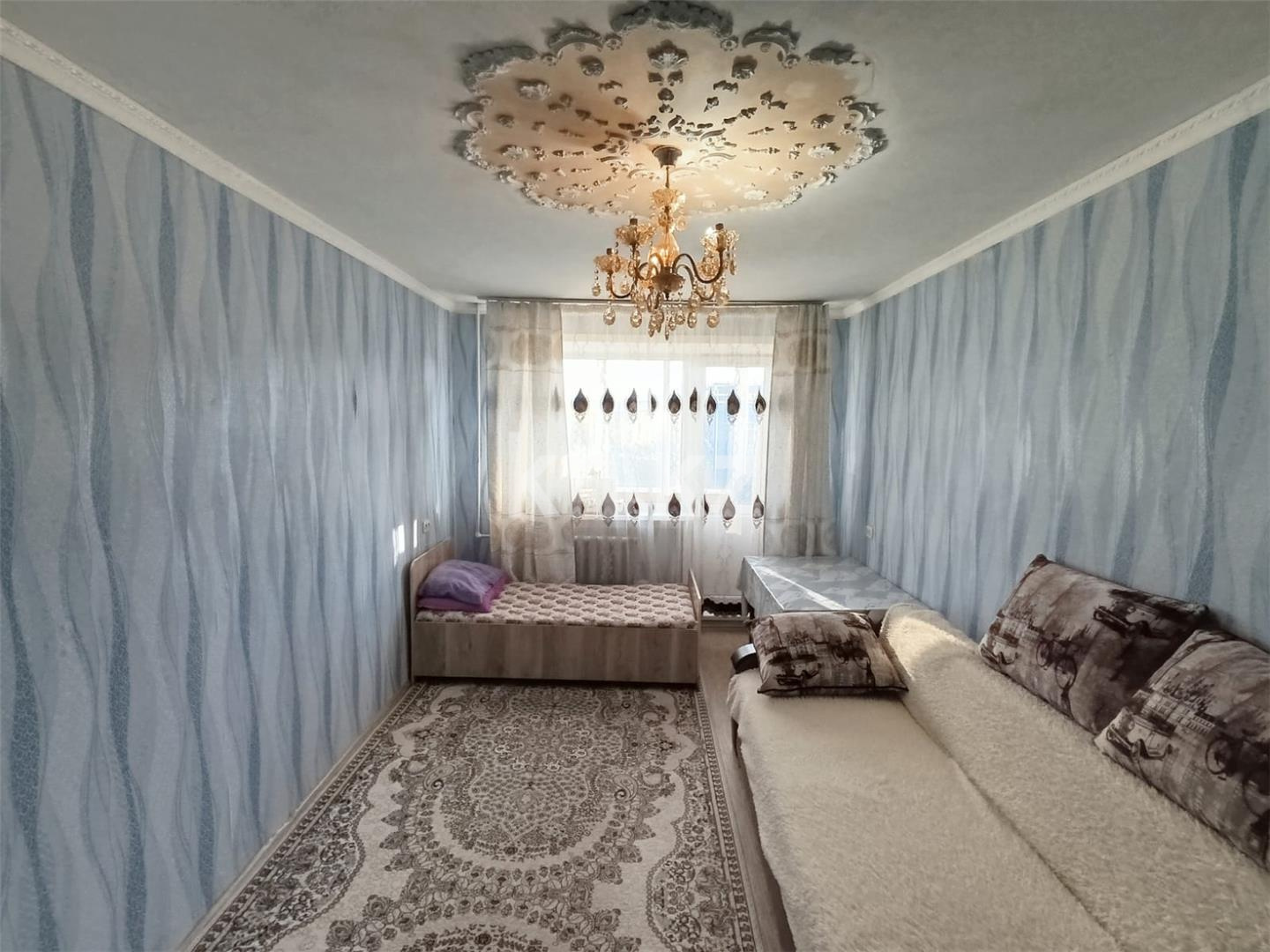 Продажа 2-комнатной квартиры, 44 м², мкр-н Восток-1, дом  10 - Продажа квартир в Караганде фото 1 из 10