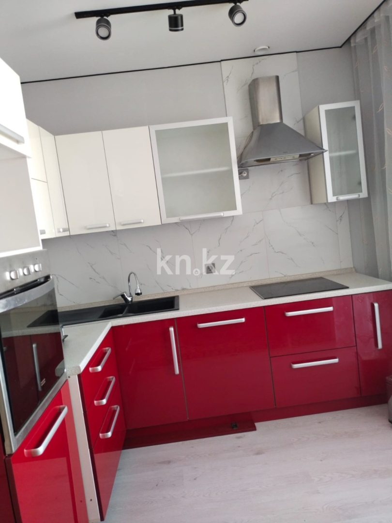 Аренда 2-комнатной квартиры, 63 м² в Астане