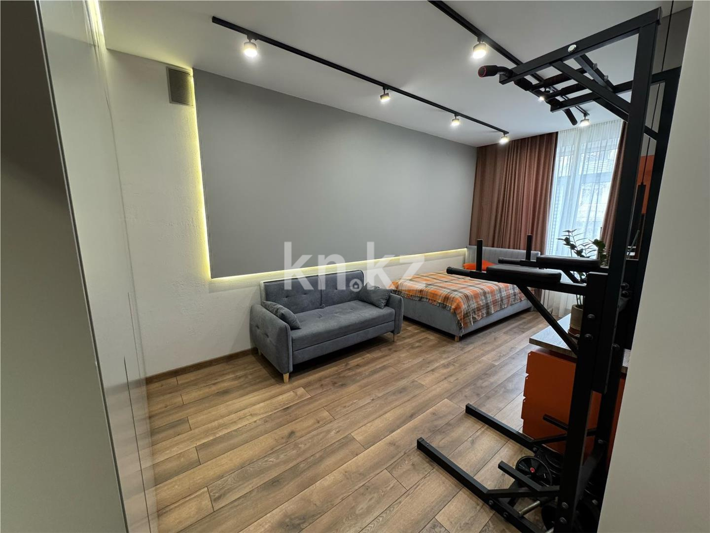 Продажа 4-комнатной квартиры, 142 м² - Продажа квартир в кирпичном доме в Казахстане - страница 190 фото 21 из 30