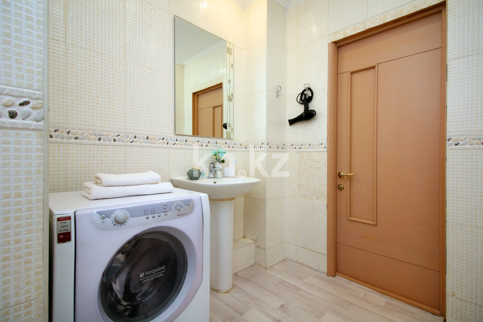 Аренда 1-комнатной квартиры посуточно, 50 м², ул. Хусаинова, дом  225 - ул. Розыбакиева - Аренда  однокомнатных квартир посуточно в Алматы фото 20 из 22