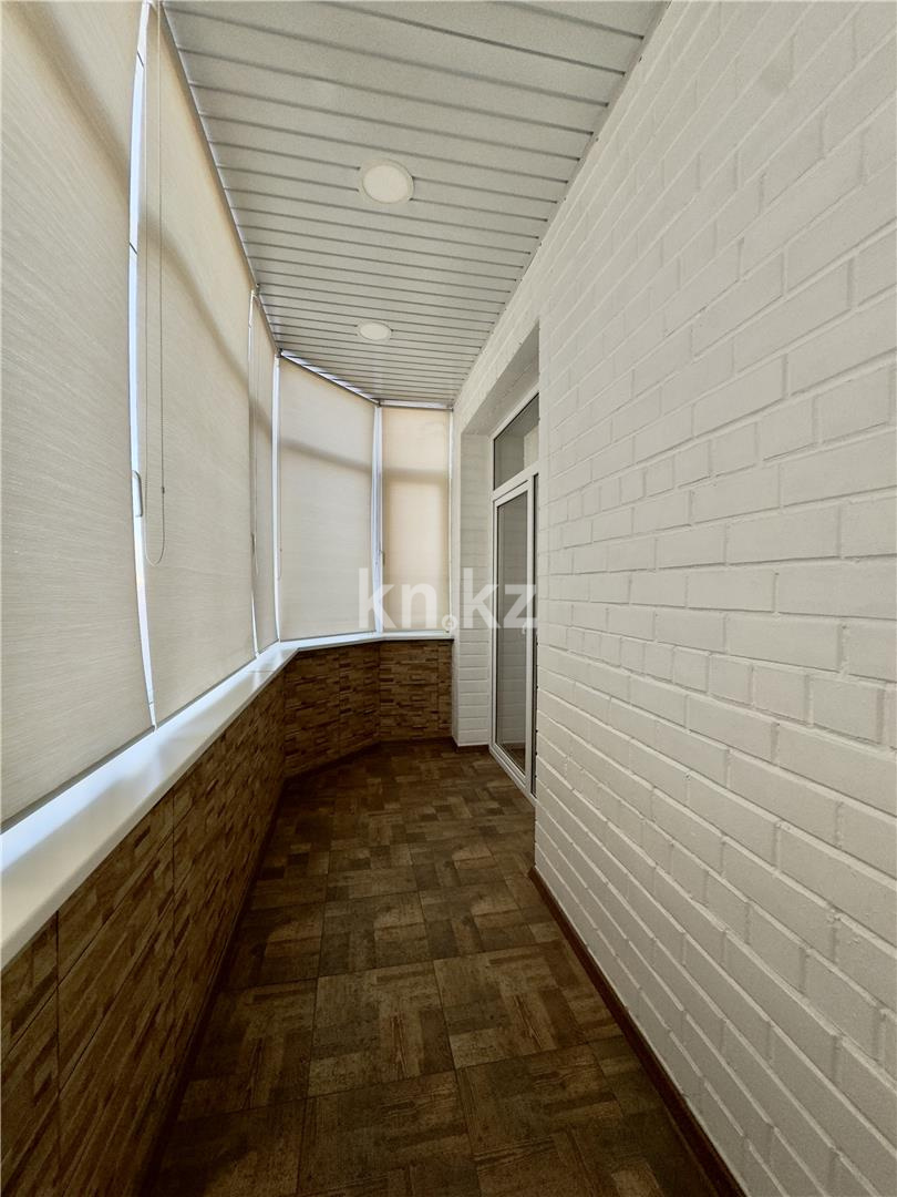 Продажа 5-комнатной квартиры, 217 м², ул. Аманжолова, дом  41 - Продажа  пятикомнатных квартир в Караганде фото 3 из 43