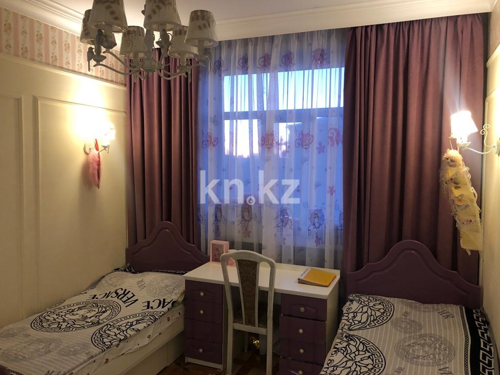 Продажа 5-комнатной квартиры, 92 м² - Продажа квартир от собственников в Караганде - страница 2 фото 16 из 18