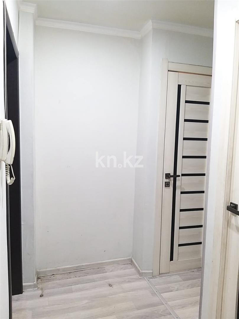 Продажа 3-комнатной квартиры, 56 м², мкр-н 12 в Караганде - фото 19