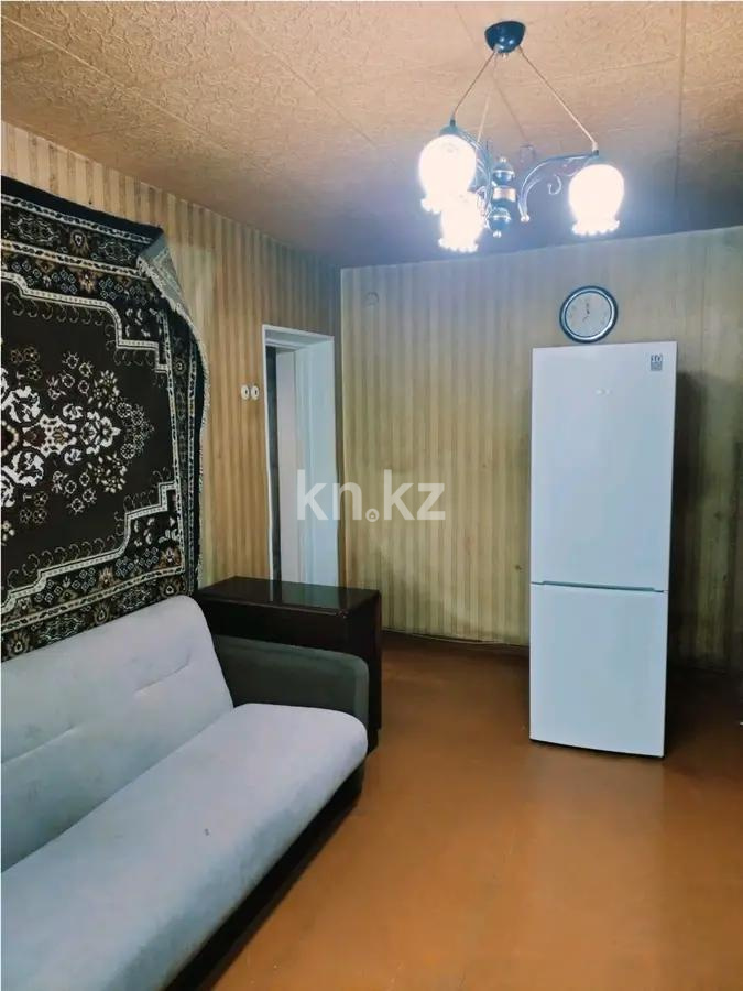 Продажа 2-комнатной квартиры, 45 м², мкр-н 21, дом  21 в Караганде - фото 2