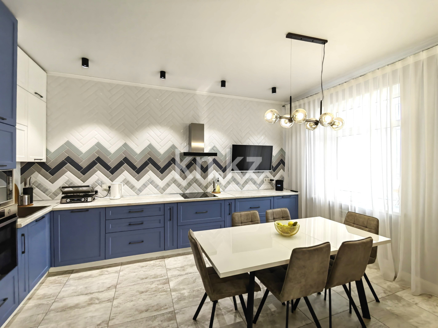 Продажа 4-комнатной квартиры, 138 м², ул. Таттимбета, дом  3/14 - Продажа  четырехкомнатных квартир в Караганде фото 11 из 40