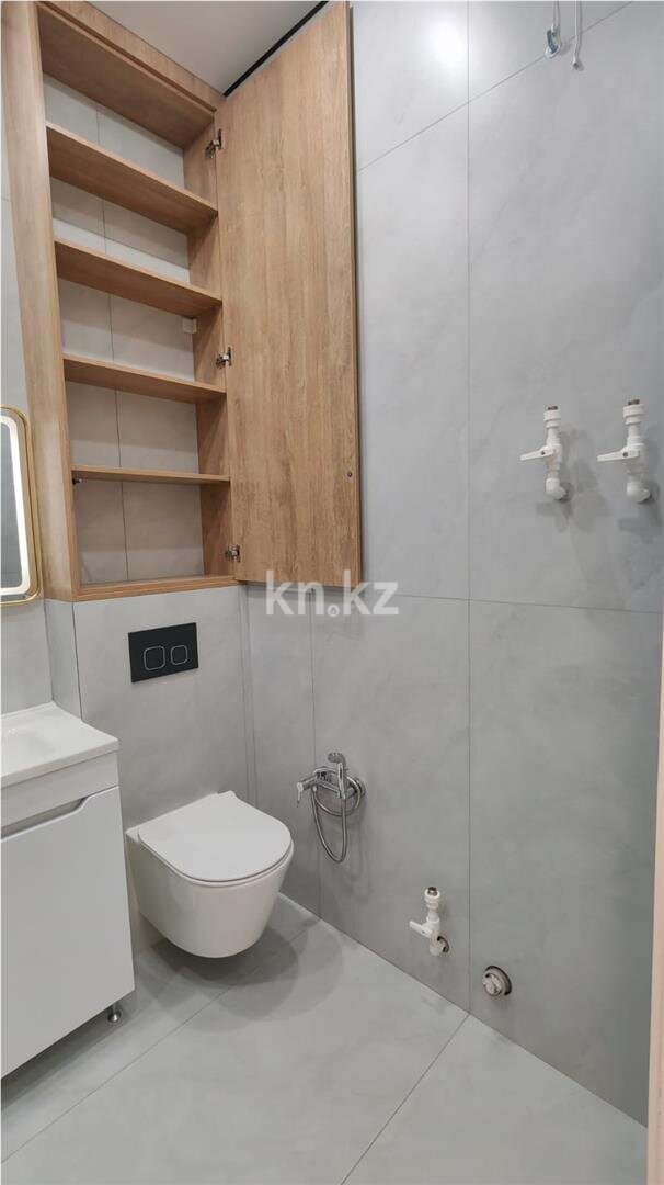 Продажа 3-комнатной квартиры, 65 м² в Караганде - фото 16
