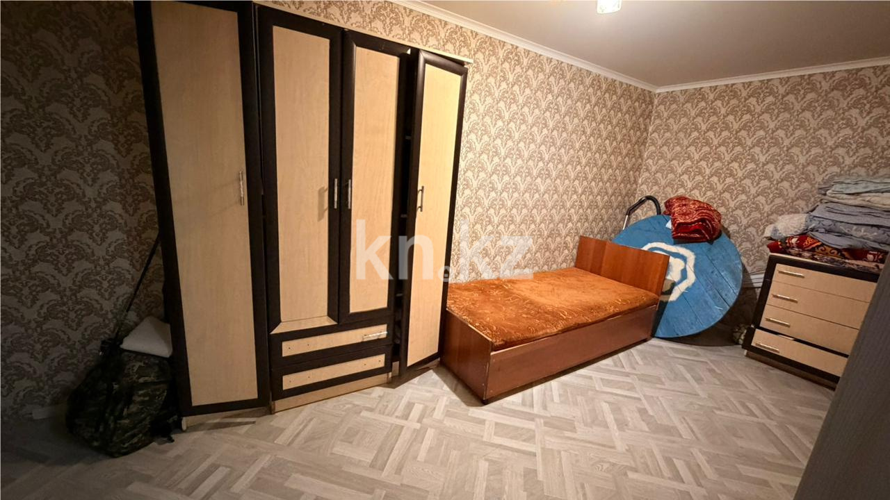 Продажа 2-комнатной квартиры, 44 м², мкр-н 15, дом  7 в Караганде - фото 4