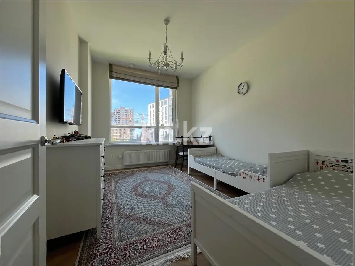 Продажа 4-комнатной квартиры, 133 м², ул. Е-899, дом  1/1 в Астане - фото 4