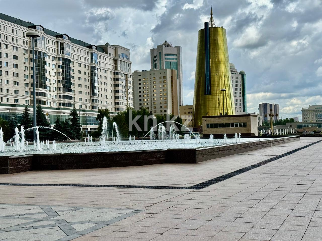 Продажа 3-комнатной квартиры, 190 м², ул. Достык, дом  13 - ул. Кенесары в Астане - фото 4