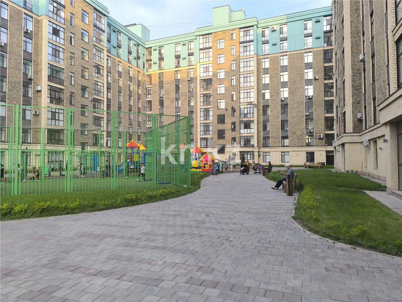 Продажа 2-комнатной квартиры, 73 м², ул. Ашимова - Продажа квартир в Караганде фото 1 из 6