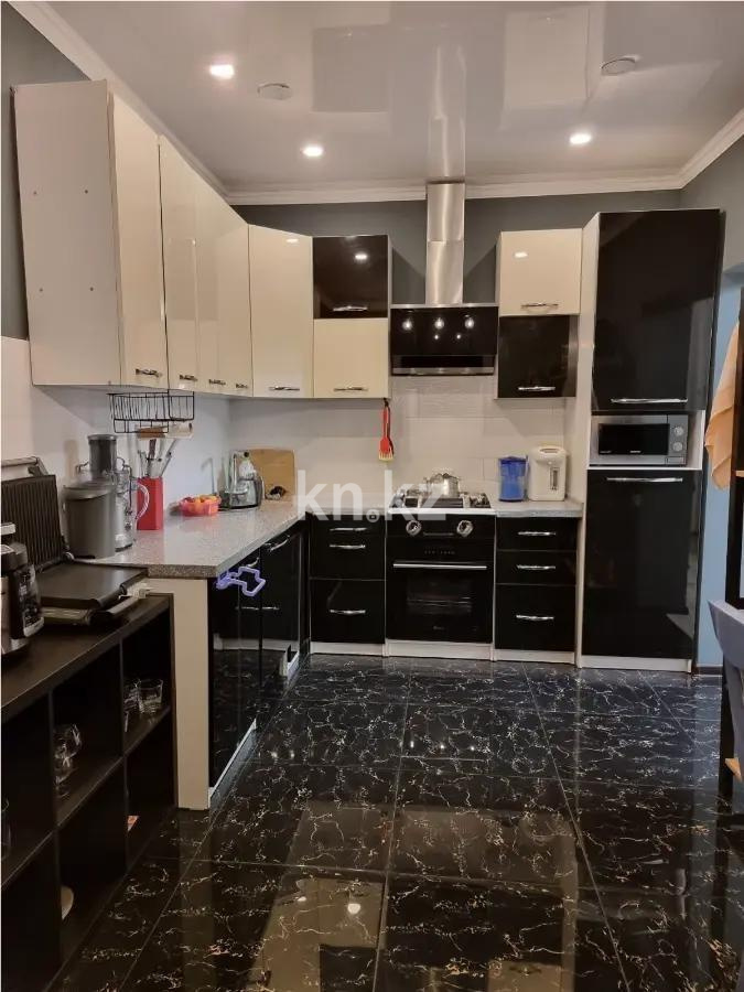 Продажа 4-комнатной квартиры, 169.2 м² в Алматы - фото 3