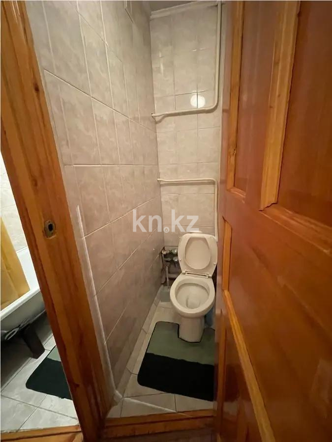 Продажа 3-комнатной квартиры, 60 м², 11 мкр., дом  14А в Алматы - фото 6