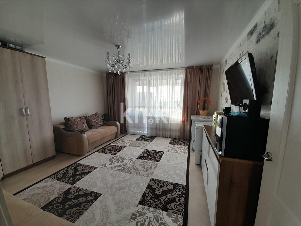 Продажа 3-комнатной квартиры, 74 м², мкр-н Голубые Пруды в Караганде - фото 3